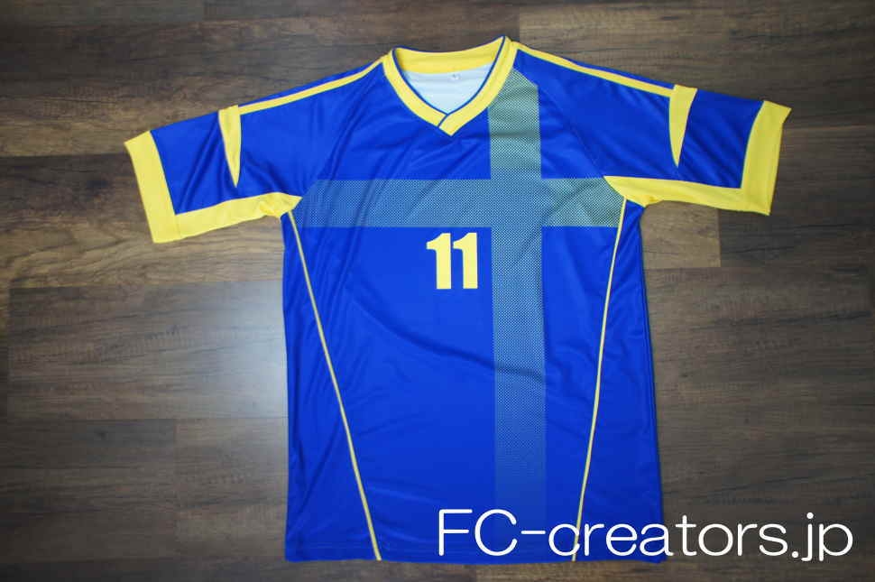 サッカーギリシャ代表12レプリカユニフォームの色を変えて作成