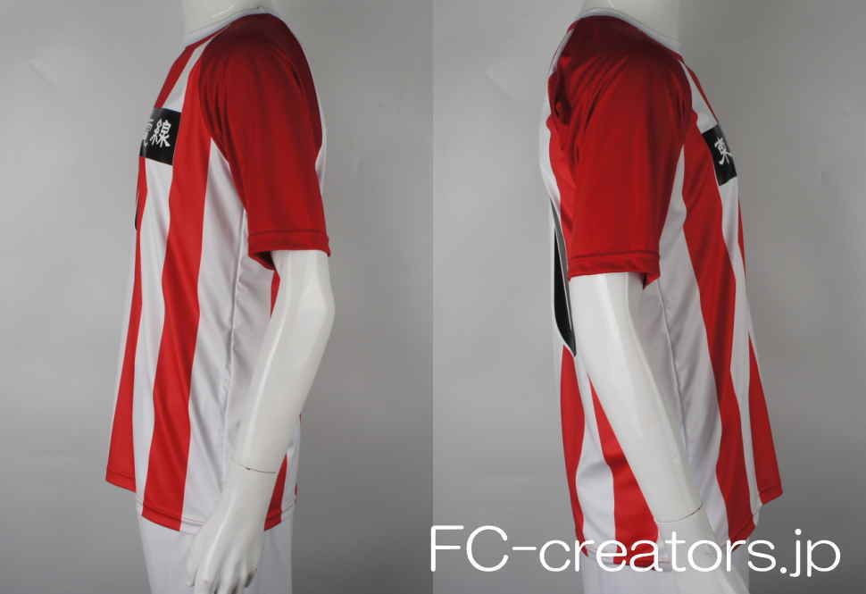 赤白ストライプ柄サッカーユニフォーム ラグランで縫った赤色の半袖