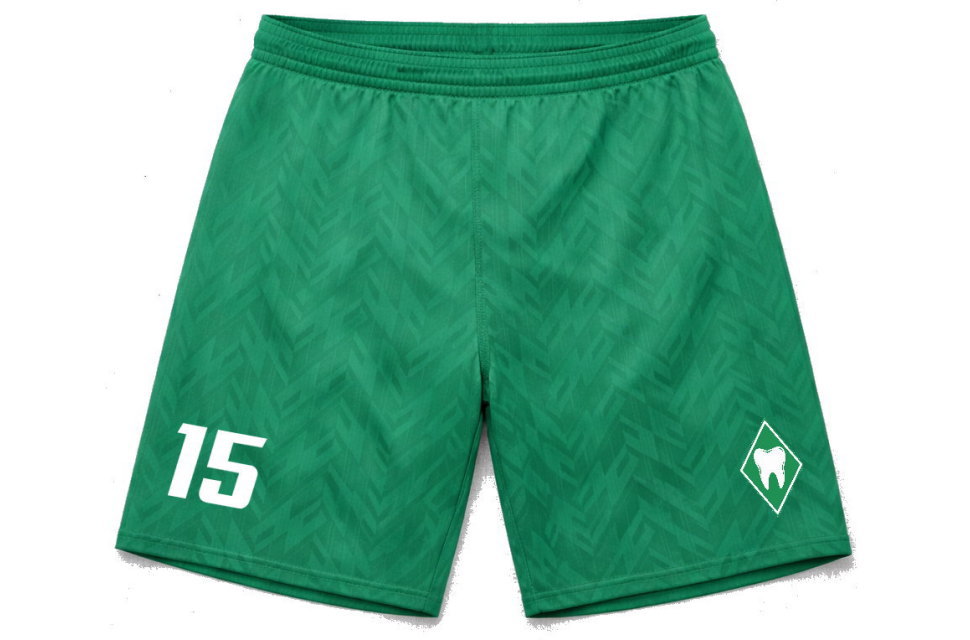 ヴェルダー・ブレーメン2024-25シーズンモデル 白の背番号15と歯のエンブレムが入った緑のサッカーショーツ(平置き)