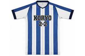 千葉県の高校生に人気のレアルソシエダ風クラスTシャツ。全面昇華プリントの青白ストライプとKORYOの文字が映えるサッカーユニフォームデザイン。