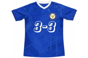 チェルシー2025-26風デザインのクラスTシャツ前面。山梨県甲府市の高校向けに作成されたブルーの昇華プリントサッカーユニフォーム