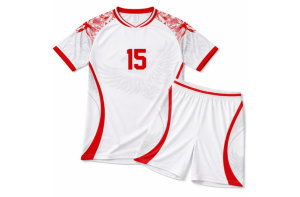 チュニジア代表風の白と赤のオーダーメイドサッカーユニフォーム上下セット。胸番号15がプリントされた昇華プリントデザイン