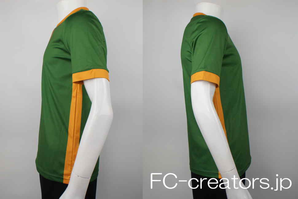 サッカーザンビア代表 17,18風レプリカユニフォームの袖