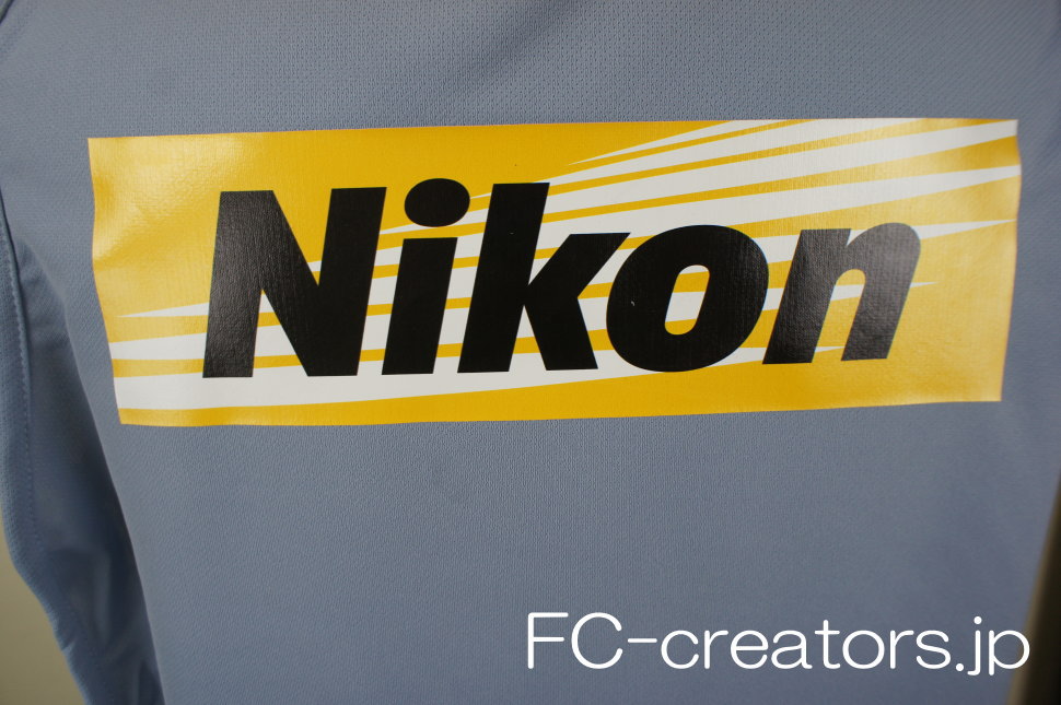 NIKON